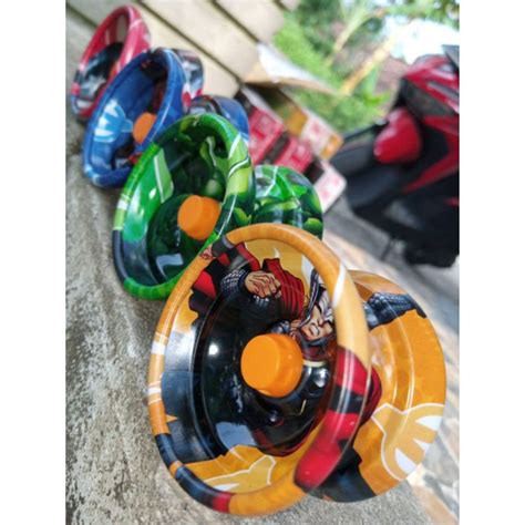 Jual Yoyo Besi Karakter Hero Yoyo Besi Metalic Non Pack Shopee Indonesia