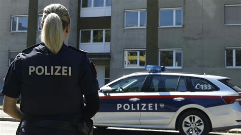 Mord Alarm Toter Mann In Wohnung Aufgefunden Oe24 At