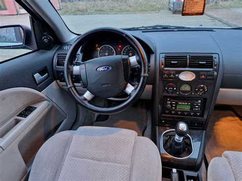 FORD MONDEO GHIA 2 0 benzyna 145KM zadbany super stan piękne wnętrze