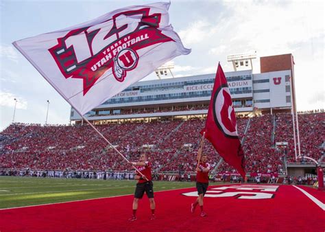utah outshines arizona  ute proud night    daily utah chronicle