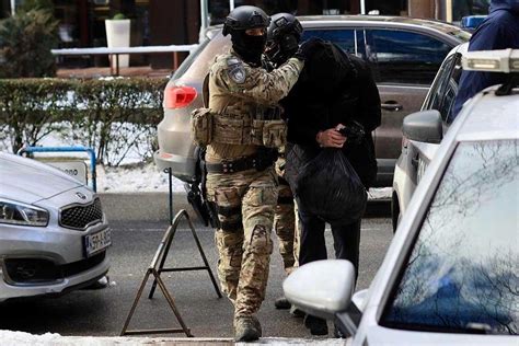 Foto Osumnjičeni za ubistvo sarajevskih policajca predat Tužilaštvu