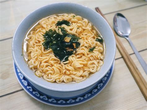 How To Cook Top Ramen In Microwave For A Quick Snack Value Food