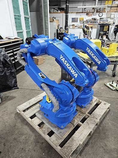 Used Yaskawa Motoman Mh Dual Arm Industrial Robot With Dx