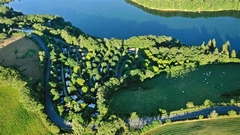 Camping Les Terrasses Du Lac Aveyron Pont De SALARS