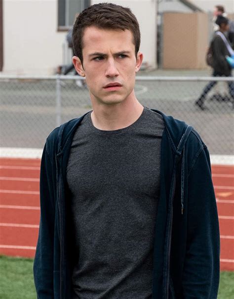 Clay Jensen Black Hoodie - 13 Reasons Why Dylan Minnette Hoodie