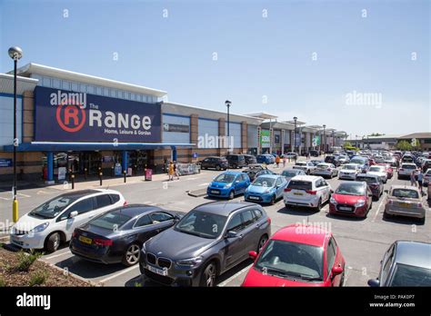 Kingsway Retail Park Rochdale Ol16 5af Stock Photo Alamy