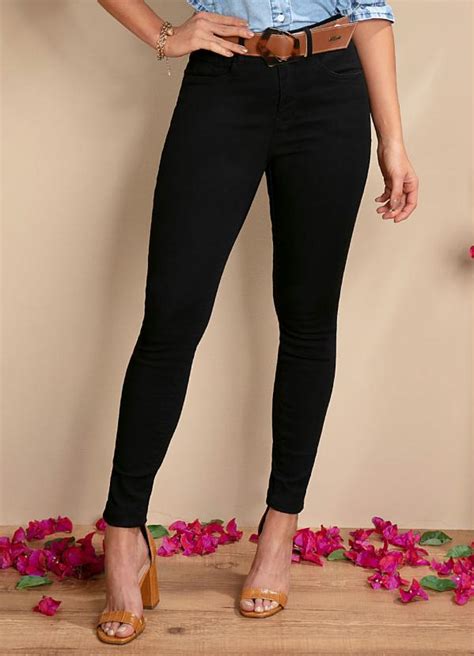 Calça Jeans Preta Skinny Quintess