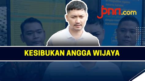 Setelah Bercerai Dari Dewi Perssik Angga Wijaya Jualan Kopi YouTube