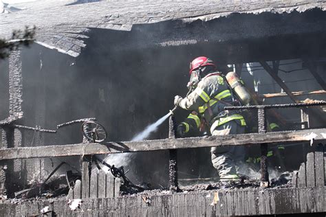 Two Alarm Fire At South Everett Apartment Complex Displaces Multiple