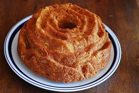 Apple Cinnamon Buttermilk Bundt Cake Julia S Album