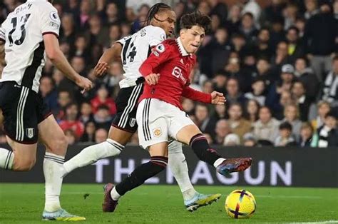 MU Kandaskan Perlawanan Fulham 2 1