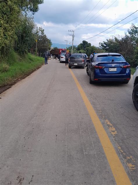 Retienen Camionetas De Pasaje En Cuxulj Y Abasolo Noticias Voz E