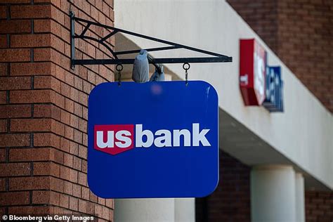 Us Bank Announces It Will Shut 19 Branches In Just One Week Is Your