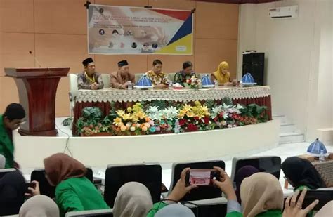 Selenggarakan Pelatihan Karya Tulis Ilmiah Mahasiswa Jurnalistik FDK