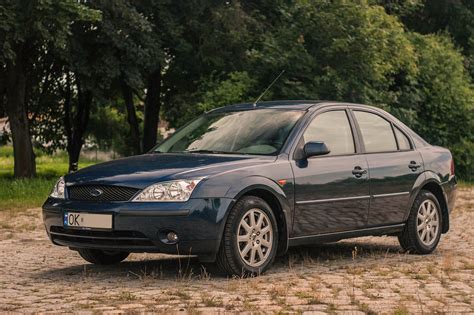 Ford Mondeo w trzech smakach Jak zmieniał się przez lata