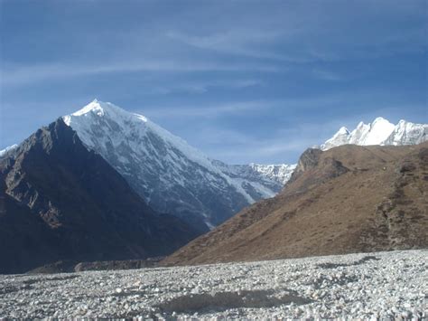 Best Treks And Hiking Tours In Dhunche Langtang National Park