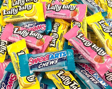 Laffy Taffy Chewy Candy Strawberry Banana Flavors