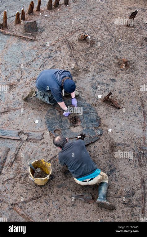 Archaeologists Have Uncovered A 3000 Year Old Bronze Age Wheel At Must