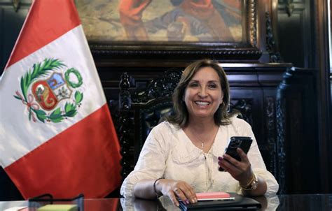 Presidenta De Perú Declara Estado De Emergencia En El Sur Del País Tras Muertes Durante