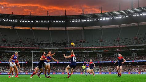 Mcg Celebrates Its 3000th Afl Game Austadiums