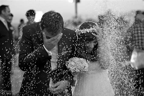 Por que se lanza arroz a los Novios Studio Boda Fotografía de Boda