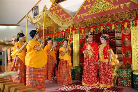 Makalah Kebudayaan Suku Bugis Sulawesi Selatan | Gado-Gado