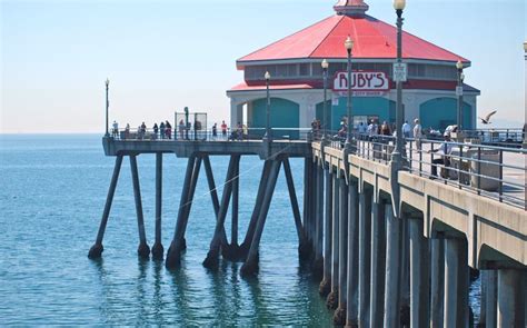 Huntington Beach Pier - Pier Fishing in California