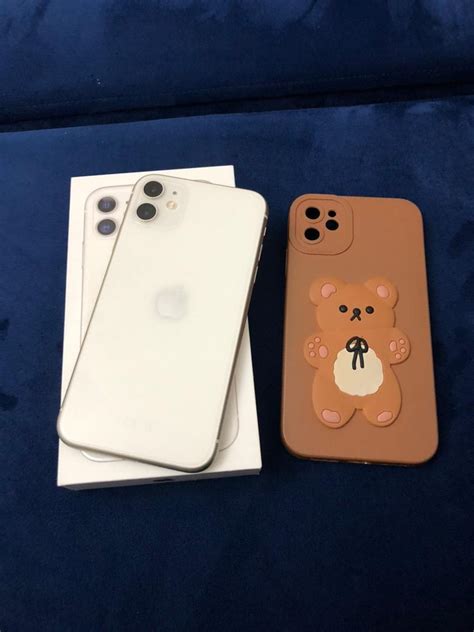 İphone 11 kutu fatura ful 128 GB çok temiz 14 ay garantili pil 93