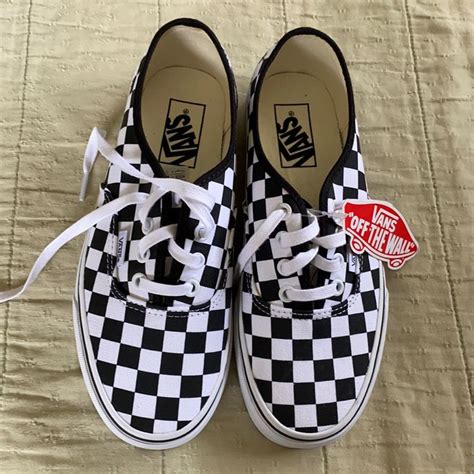 Vans Checkered Authentic size 6/7.5 | Vans, Vans authentic shoes, Vans ...