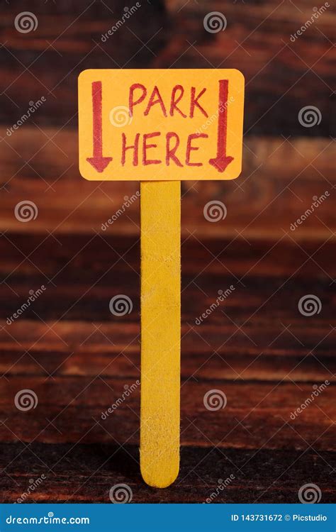 Park Here Free Sign Royalty Free Stock Photography