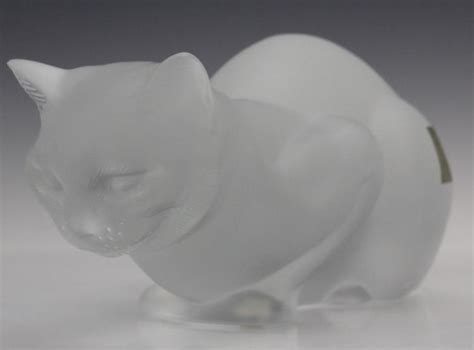 Lalique French Crystal Cat Crouching Glass Statue