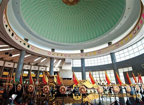 Royal Regalia Museum - Brunei Tourism Official Site