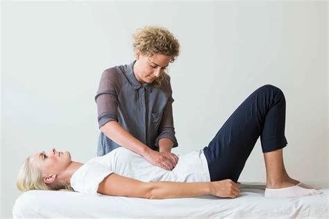 Hidden constipation » Causes and symptoms. Book online!