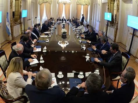 Gobernadores “dialoguistas” Se Reunieron Con Francos Para Apoyar La Ley