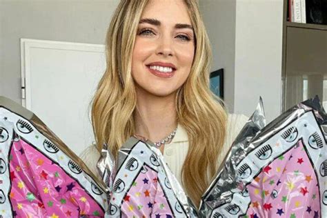 Chiara Ferragni Chiusa L Inchiesta Per Truffa Su Pandoro E Uova Di