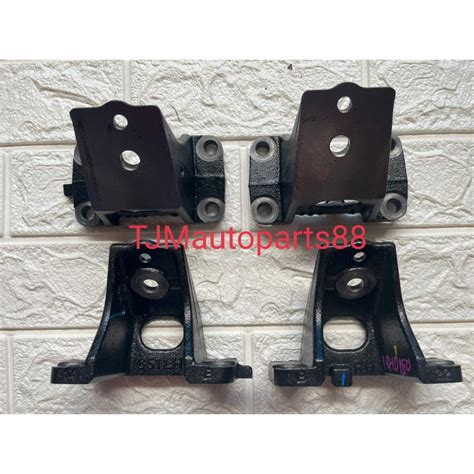 Jual Dudukan Engine Mounting Depan Kanan Breaket Mounting Innova Reborn