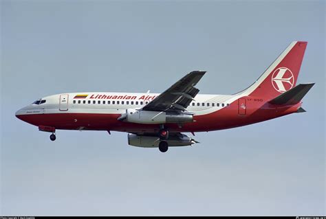 LY BSG Lithuanian Airlines Boeing 737 2T2 A Photo By Mark Ijsseldijk