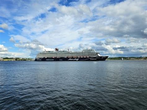 Routenänderung auf der laufenden Mein Schiff 7 Kreuzfahrt Århus statt