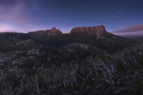 A peaceful night at Cradle Mountain - Lake St Clair National Park (OC ...