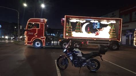 Caravana De Natal Da Coca Cola Encanta Moradores De Cachoeirinha