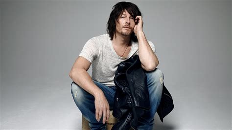 Norman Reedus Wallpapers Top Free Norman Reedus Backgrounds Wallpaperaccess