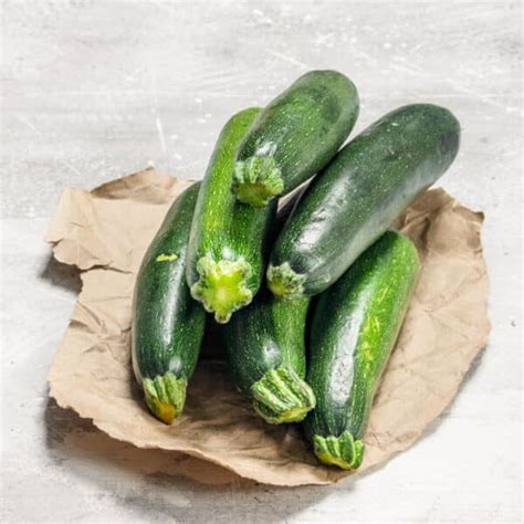 How To Store Zucchini Prolong Zucchini Freshness