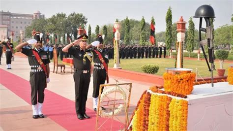 Lt Gen Dhiraj Seth Assumes Sapta Shakti Command Republic World