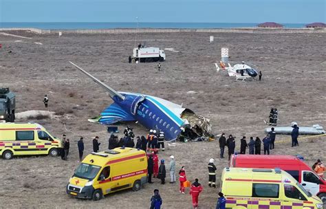 Pesawat Azerbaijan Airlines Jatuh Dan Terbakar Di Kazakhstan Puluhan