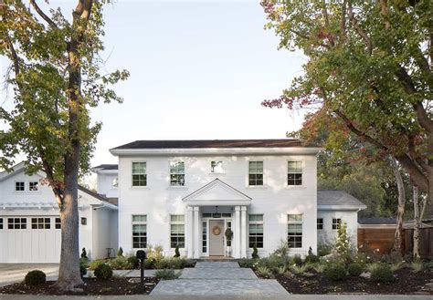 Colonial-style house with a fresh contemporary twist in Northern California