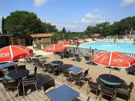 Les Reflets Du Quercy Camping Les Reflets Du Quercy Piscine Cahors