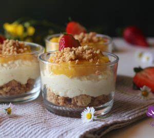 Crostata Morbida Con Crema Diplomatica Mango E Fragole Cibo Che Passione