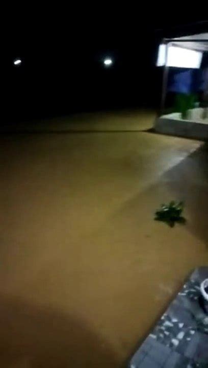 Part 3 Banjir Kepung Kota Sorong Papua Barat Video Dailymotion