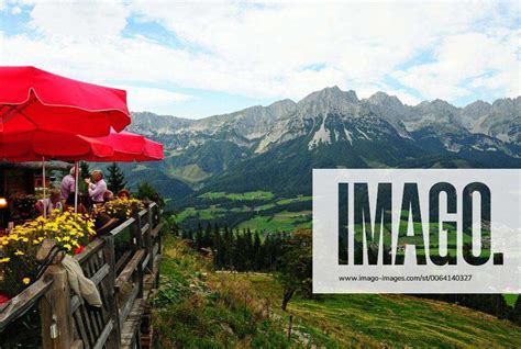 Blick Von R Bezahl Alm In Elmau In Tirol Am Samstag Den September