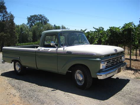 Old Ford Trucks Wallpaper - WallpaperSafari